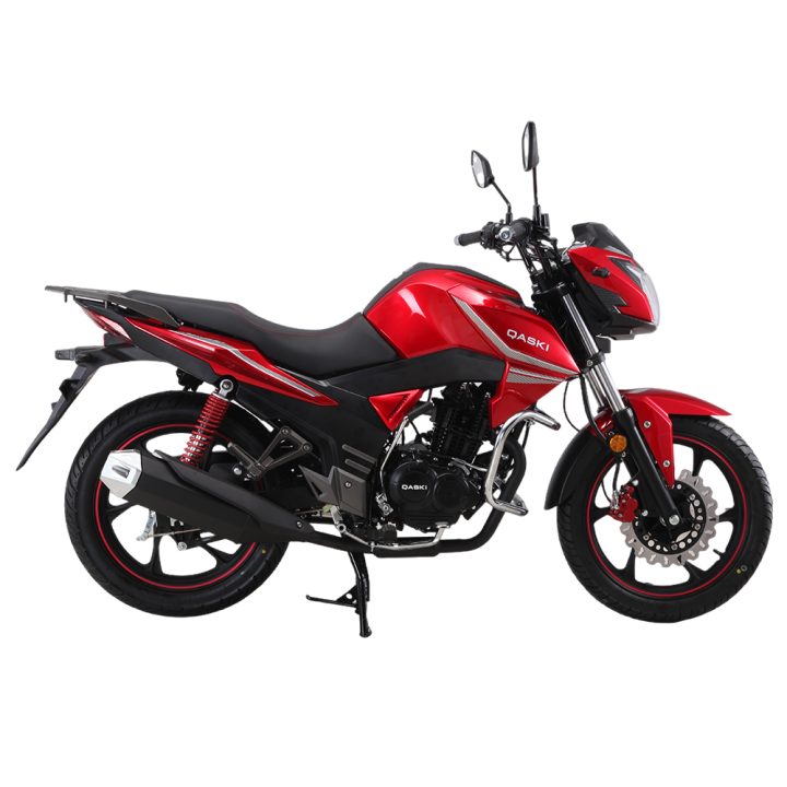 La QA183 est une moto fiable, économique et performante, parfaite pour les trajets urbains ou professionnels.